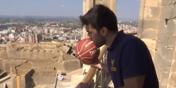 Video - El increíble tiro de Facundo Campazzo: la embocó desde 60 metros de altura