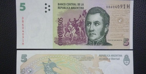 A partir de febrero los billetes de $5 saldrán de circulación