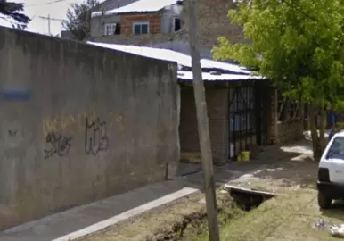 hombre-violo-nena-temperley