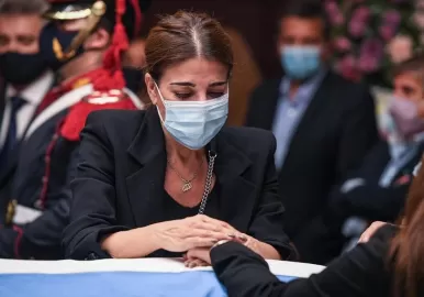 carlos menem despedida