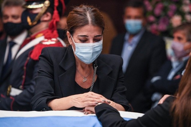 carlos menem despedida