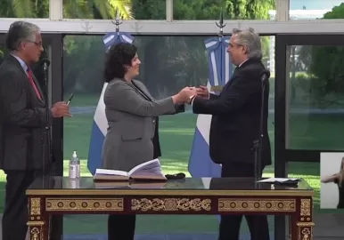 alberto fernandez carla vizzotti