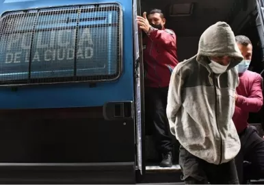 maia-secuestrador-cartonero