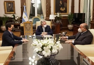 alberto fernandez manzur