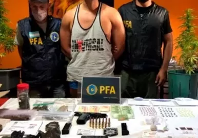 policia rosario dealer