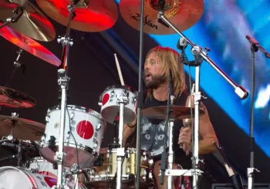 taylor hawkins