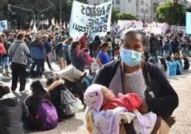 acampe en la 9 de julio piquete