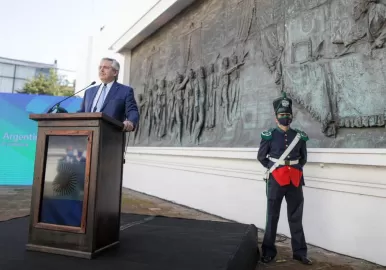 alberto fernandez independencia tucuman