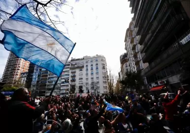 CRISTINA FDEZ KIRCHNER