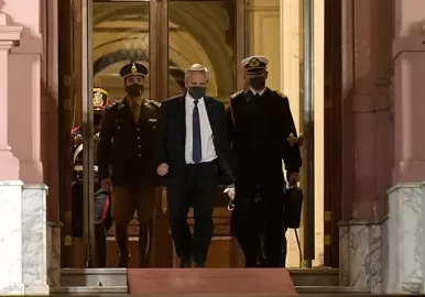 alberto fernandez custodia