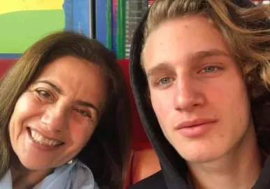 olga naum con su nieto