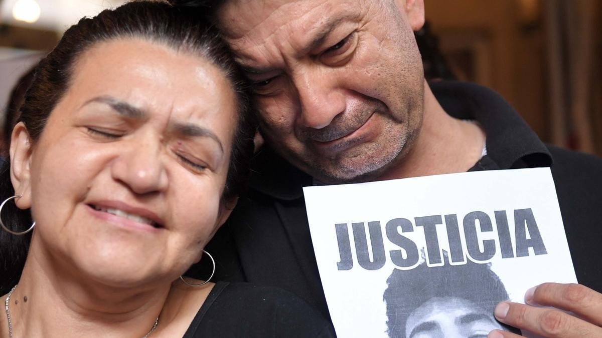 El dolor de los padres de Fernando Báez Sosa cara a cara con los rugbiers  en el juicio: “Tenía la cabeza reventada” | InfoVeloz.com