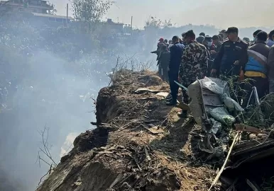 Tragedia aérea en Nepal - Foto: Télam