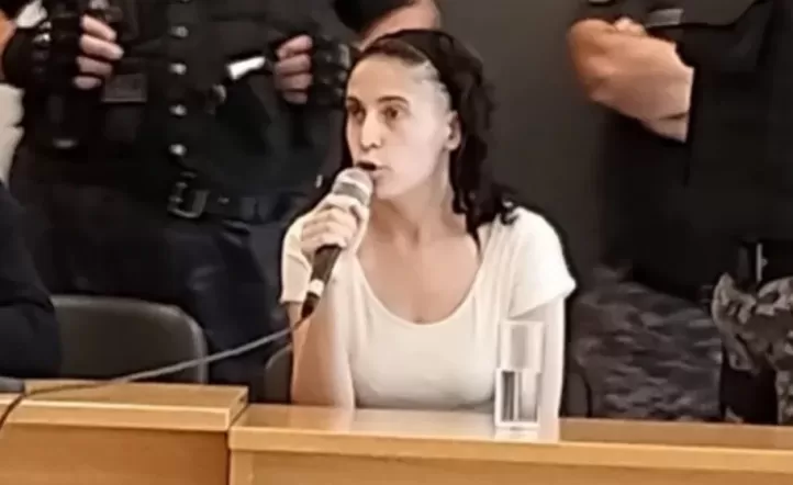 Magdalena Espósito al momento de declarar (www.laarena.com.ar)