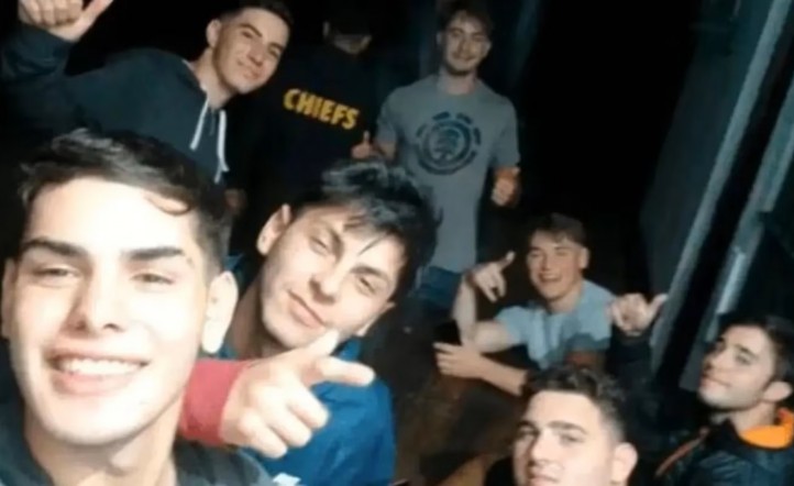 Sonrientes, los rugbiers en una selfie que se sacaron luego de asesinar a Fernando Báez Sosa