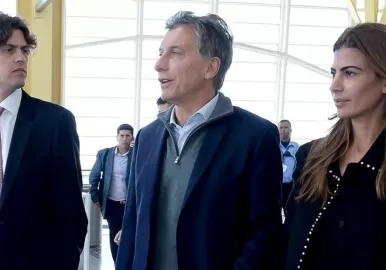 macri y losteau