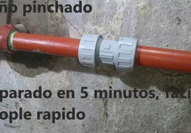 caño pinchado agua