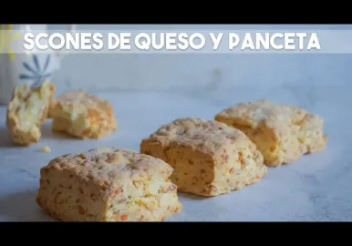 Scones de queso y panceta