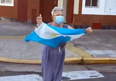 abuela la la la