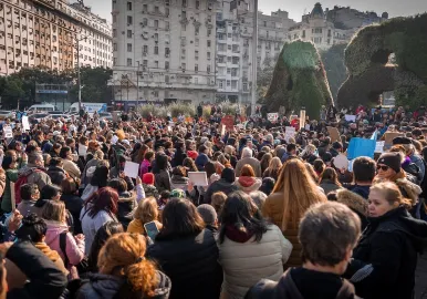 marcha loan obelisco