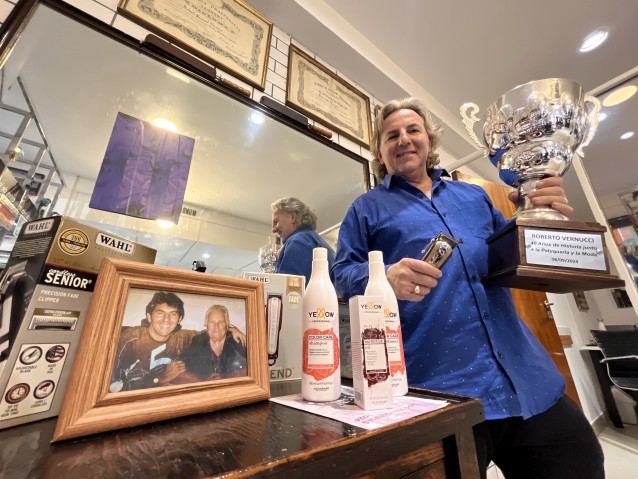 Roberto Vernucci peluquero jubilados