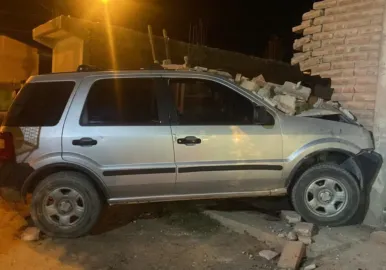 neuquen chocó desnudo