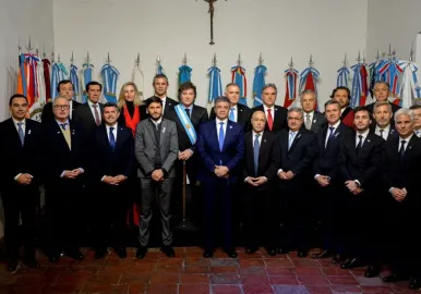 javier milei gobernadore