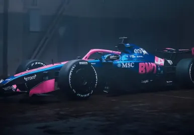 colapinto nuevo auto