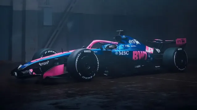 colapinto nuevo auto