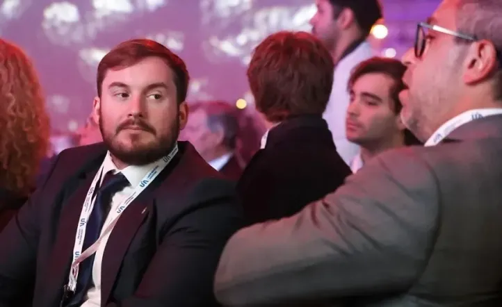 tuiteros libertarios