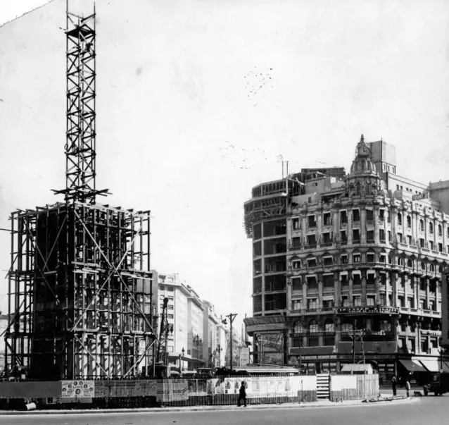 obelisco