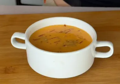 SOPA DE TOMATE