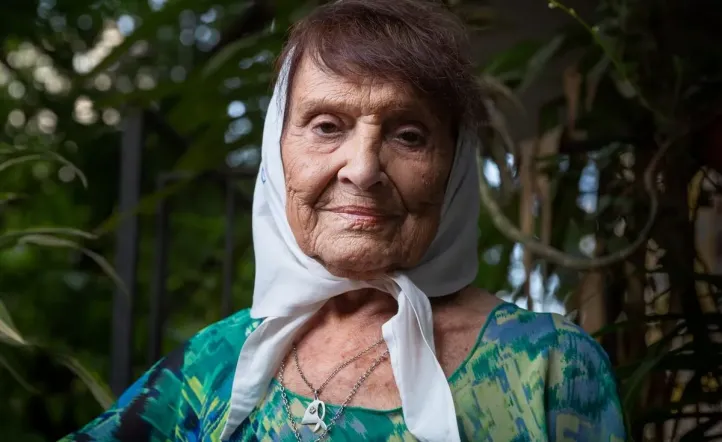 Tati Almeida