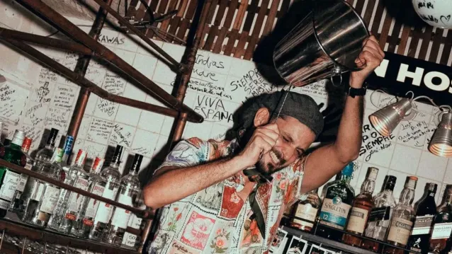 bartender