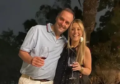 manuel adorni esposa