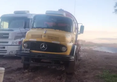 camion cisterna